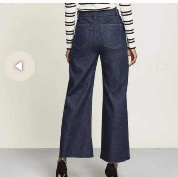 Veronica Beard Dark Blue Flare Jeans.    Size 27 - Picture 2 of 15